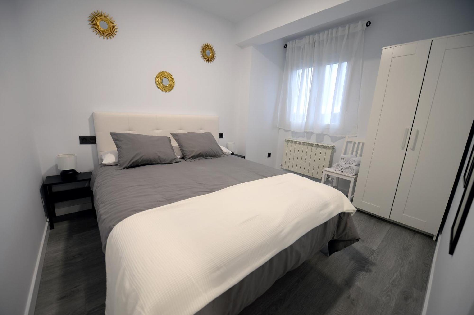 Apartamentos Ludovico Béjar Екстериор снимка